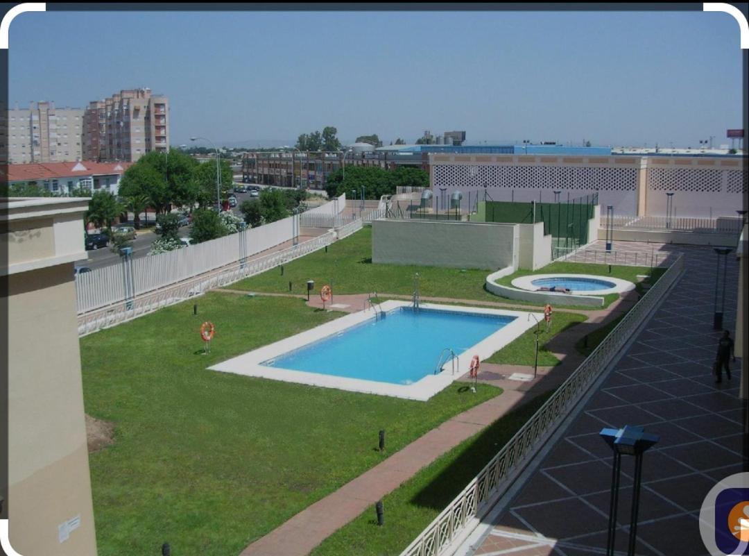 Apartamento De Lux Sevilla Este Exteriér fotografie